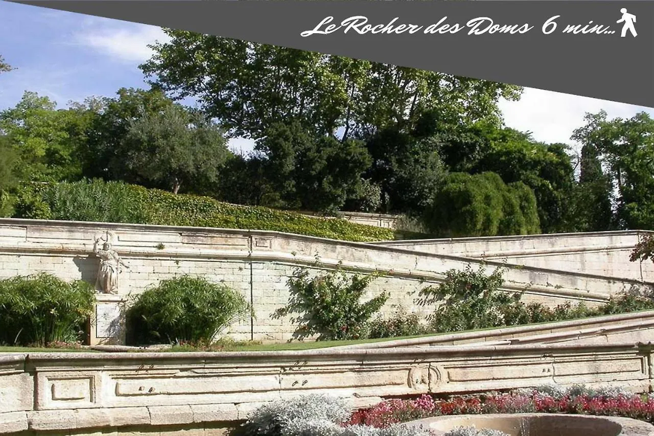 Appartement Le Chapeau Rouge au coeur du centre historique Avignon France